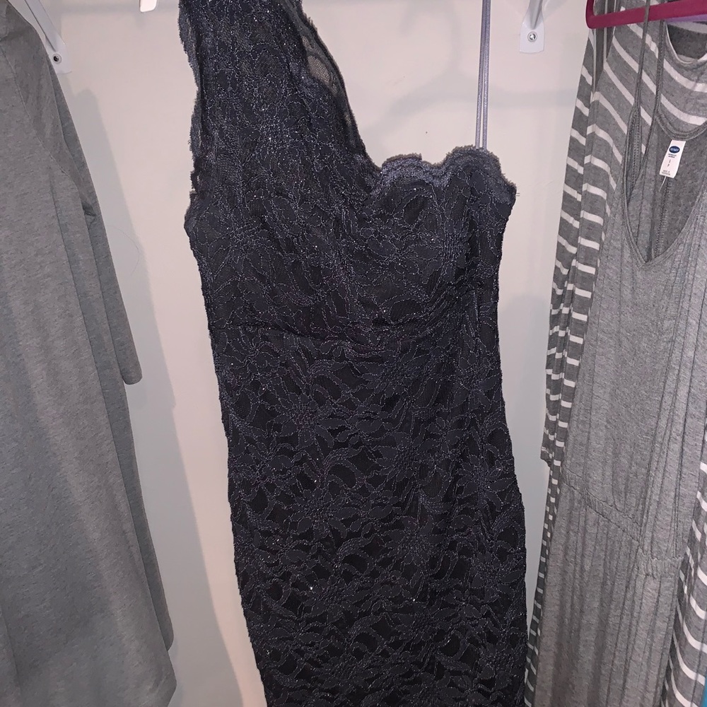 One shoulder dress